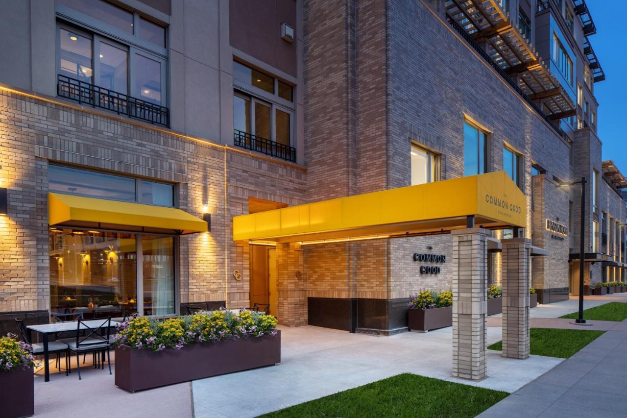 The Benson Hotel & Faculty Club Aurora Exterior photo